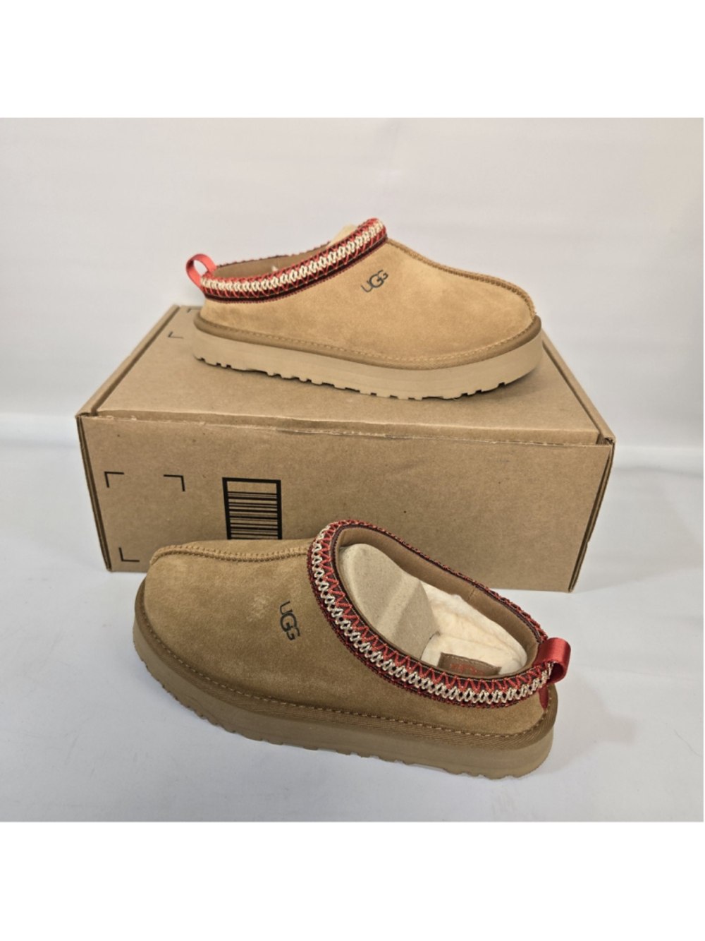 UGG Tazz Slippers Big Kids 4 Brown Clogs Suede Cozy Slip On Shoes NIB $100